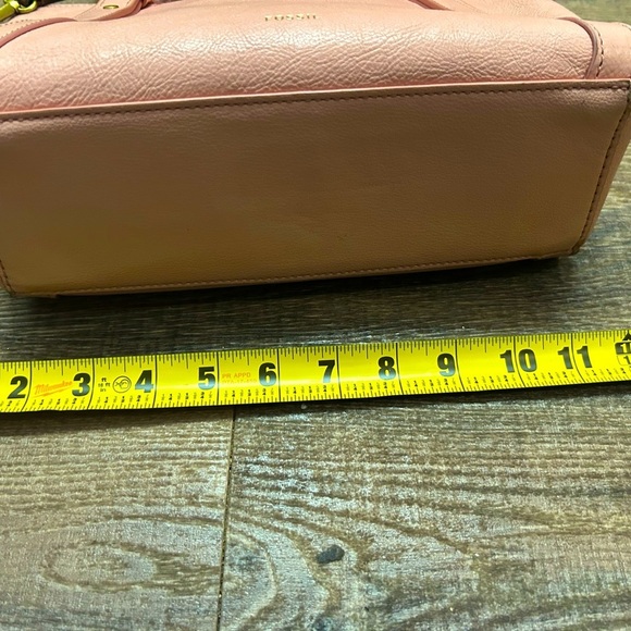 Fossil Pink Leather Tote Bag- EUC 2 straps smaller size - Picture 4 of 11